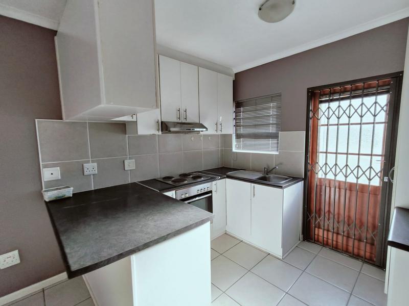 2 Bedroom Property for Sale in Highbury Western Cape